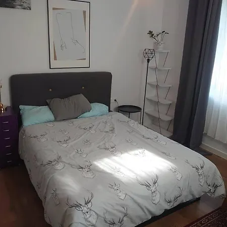 2 Bdr Park Center Lozenets Comfort Hadjis Apartment *